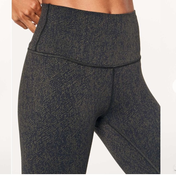 Lululemon Wunder Under Hi-Rise 7/8 Tight in Olive & Black Irregular Denim Twill - Picture 1 of 16